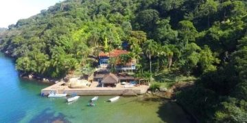 Investigado por lavagem de dinheiro, advogado Willer Tomaz tem outras cinco casas em ilhas de Angra além do imóvel disputado com Richarlison