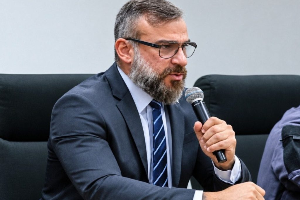 Justiça mantém prisão do ex-secretário da Polícia Civil Marcus Amim após audiência de custódia nesta sexta-feira (16)