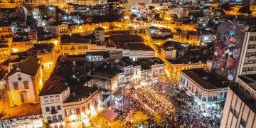 Na eleição de 2022, o Largo de São Francisco da Prainha bombou durante a apuração dos votos; lei seca