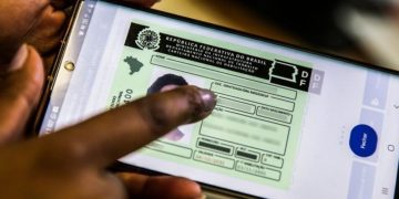 Governo do estado cria programa para garantir habilitação gratuita para pessoas de baixa renda; Detran-RJ vai regulamentar a iniciativa 10 Governo do estado cria programa para garantir habilitação gratuita para pessoas de baixa renda; Detran-RJ vai regulamentar a iniciativa