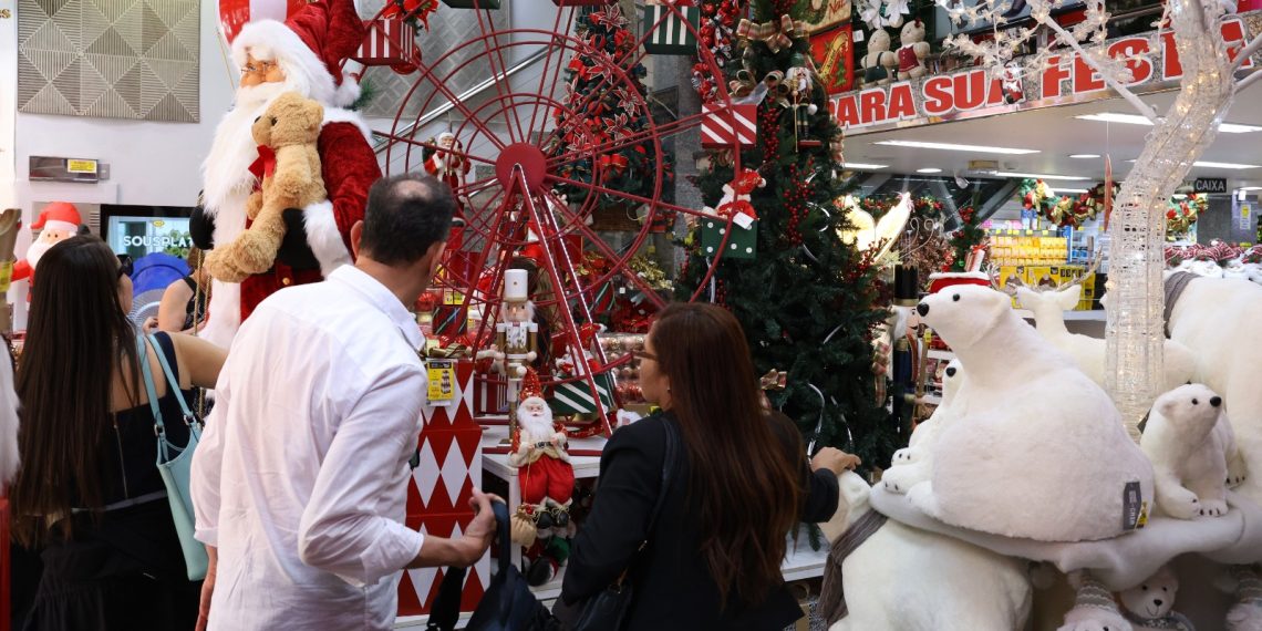 Comerciantes da Região Metropolitana do Rio esperam aumento nas vendas no Natal deste ano