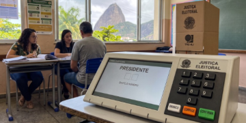 Segundo turno das eleições 2026: quase 13 milhões de cidadãos voltam às urnas neste domingo no Rio para escolher o presidente 1 Segundo turno das eleições 2026: quase 13 milhões de cidadãos voltam às urnas neste domingo no Rio para escolher o presidente
