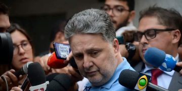 Garotinho desiste de recurso no TSE e deixa caminho aberto para definição das eleições para governador do Rio 1 Garotinho desiste de recurso no TSE e deixa caminho aberto para definição das eleições para governador do Rio