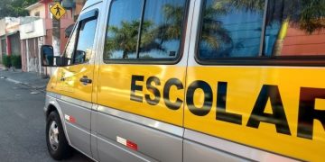 van de transporte escolar